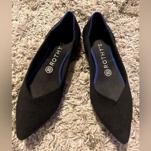 Rothy’s The Point Black Flats